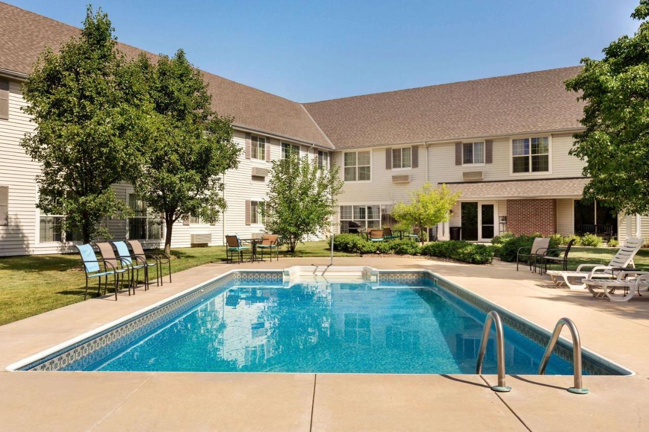 Baymont By Wyndham Wichita East Hotel Luaran gambar