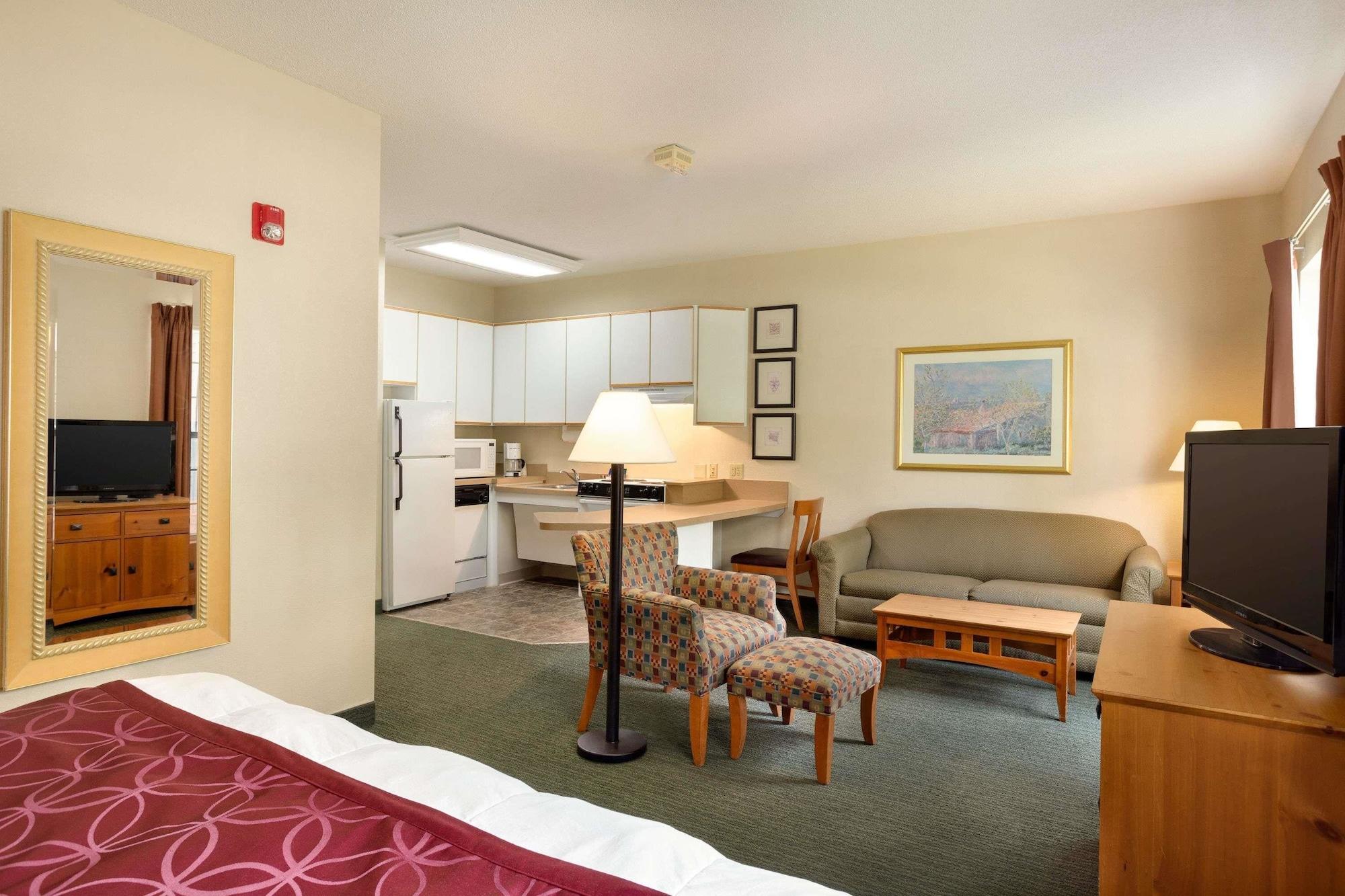 Baymont By Wyndham Wichita East Hotel Luaran gambar