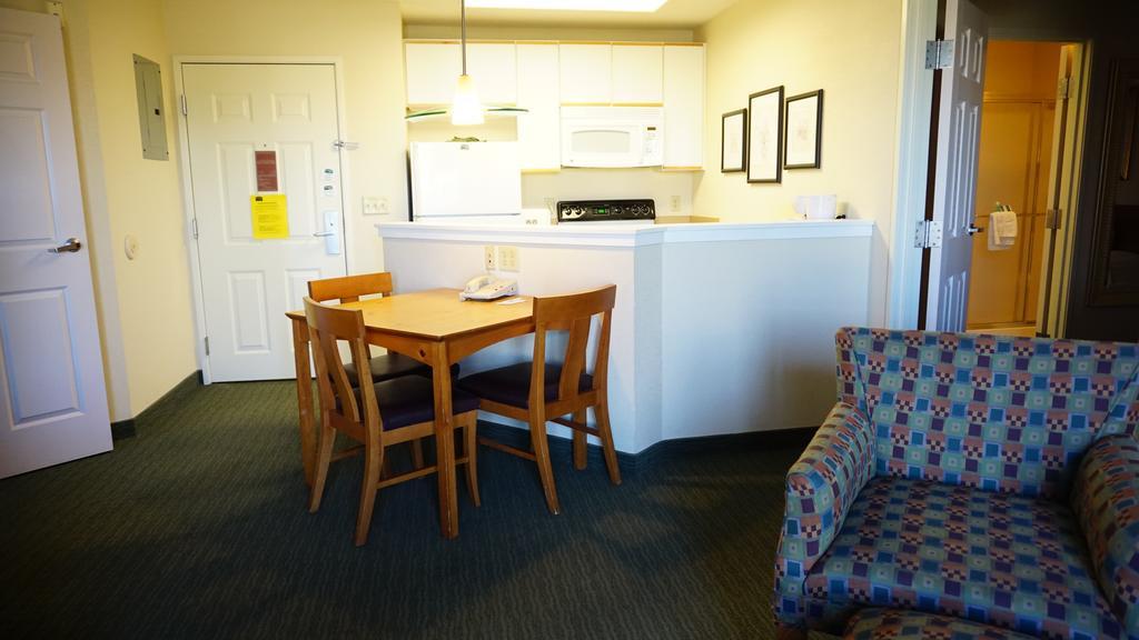Baymont By Wyndham Wichita East Hotel Luaran gambar