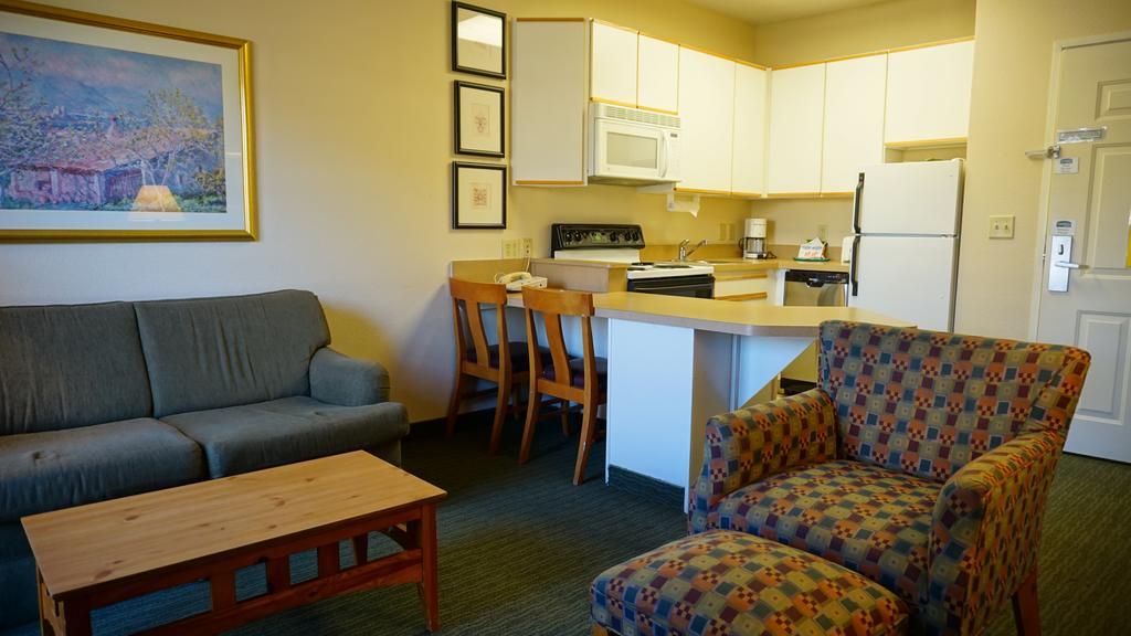 Baymont By Wyndham Wichita East Hotel Luaran gambar